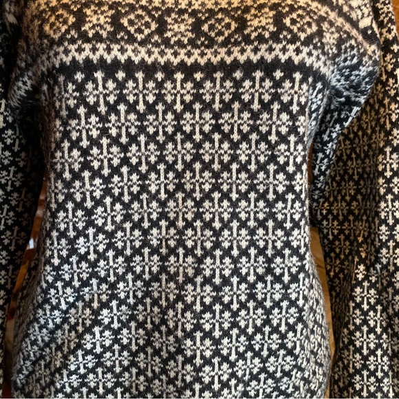 Jones New York 100%lambswool Sweater - Picture 8 of 10